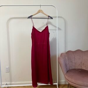 Aritzia | Wilfred | Fuchsia Pink Slip Midi Dress Size 6
